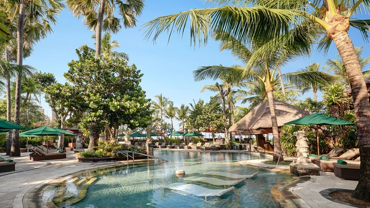 Legian Beach Hotel